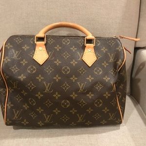 Louis Vuitton Purses. $100